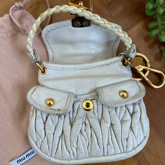 ⬇️⬇️ Miu Miu tiny bag - Picture 9 of 14
